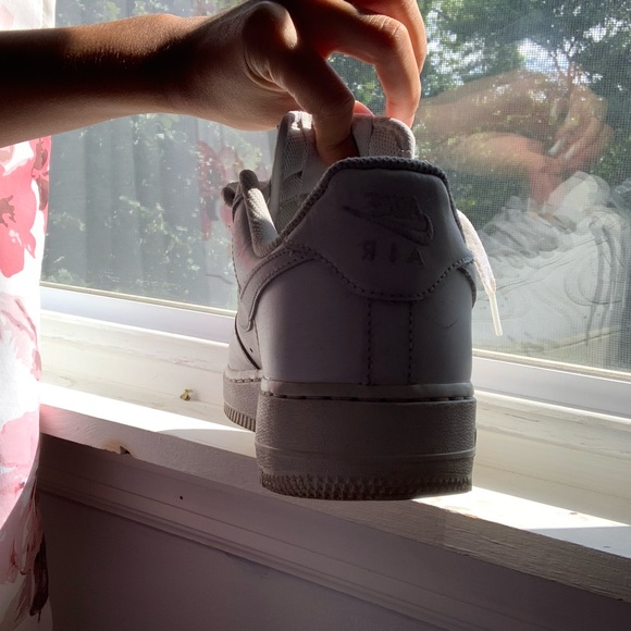 Nike Air Force 1 - Picture 7 of 7